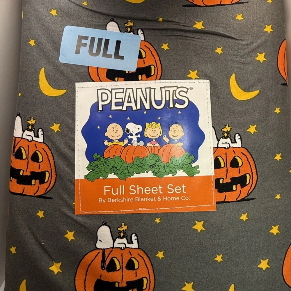 Peanuts Gray and Orange Halloween Sheet Set